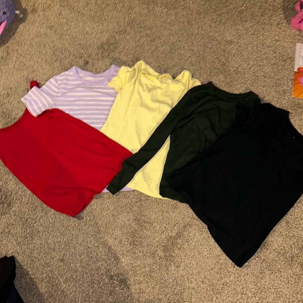 Five A new day shorts short sleeve long sleeve and tank top yellow has spots